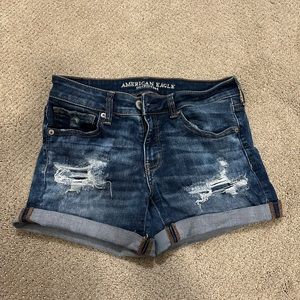 American Eagle distressed shorts size 6